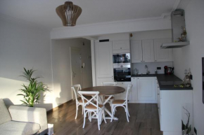 Гостиница Royal Plage Oostende  Остенде